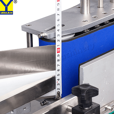 MT-130 Desktop Labeling Machine for Round Bottles